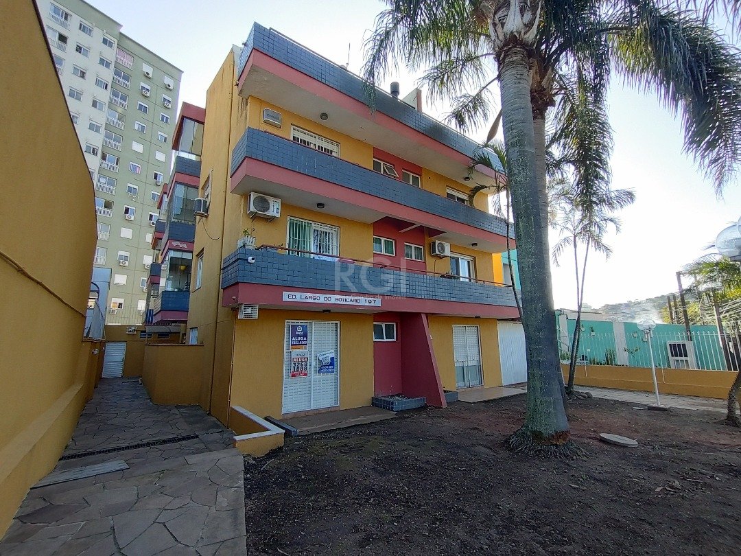 Apartamento com 70m², 2 dormitórios no bairro Glória em Porto Alegre para Comprar