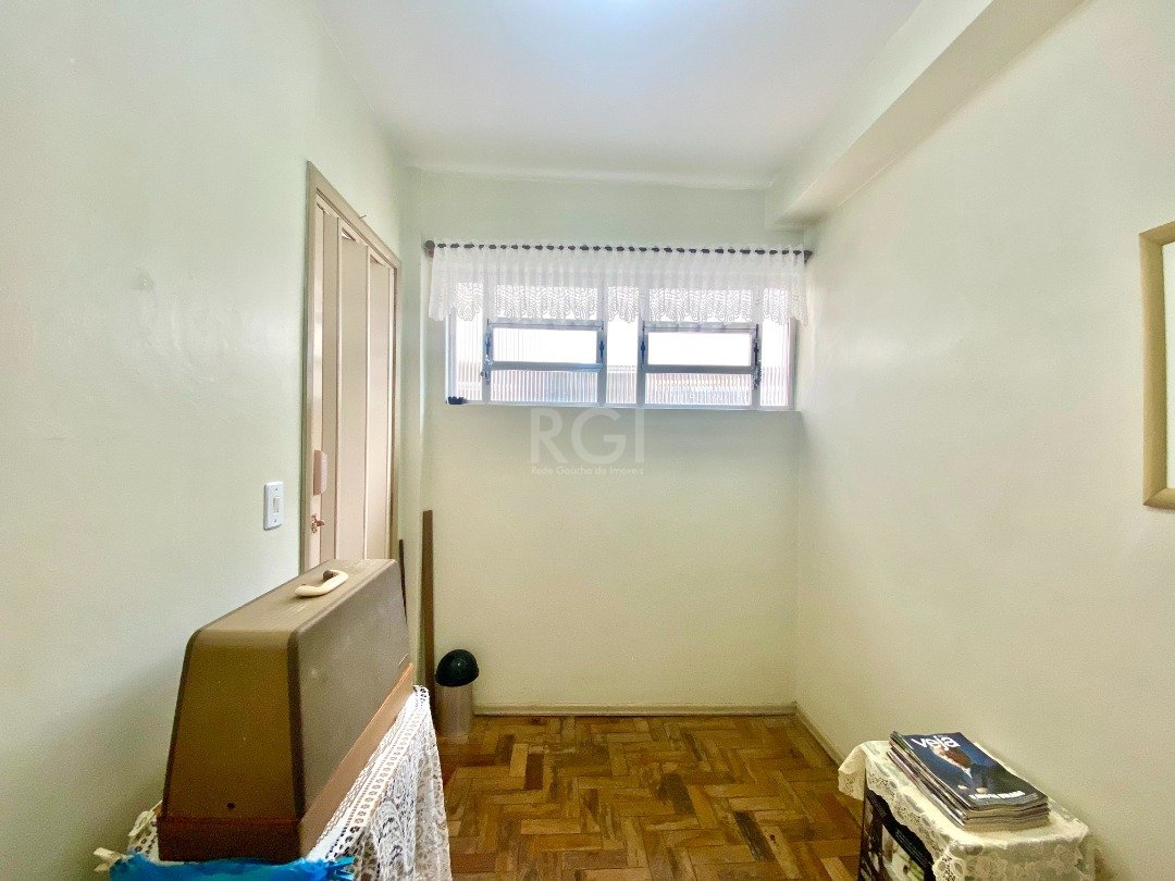 Apartamento à venda com 3 quartos, 107m² - Foto 13