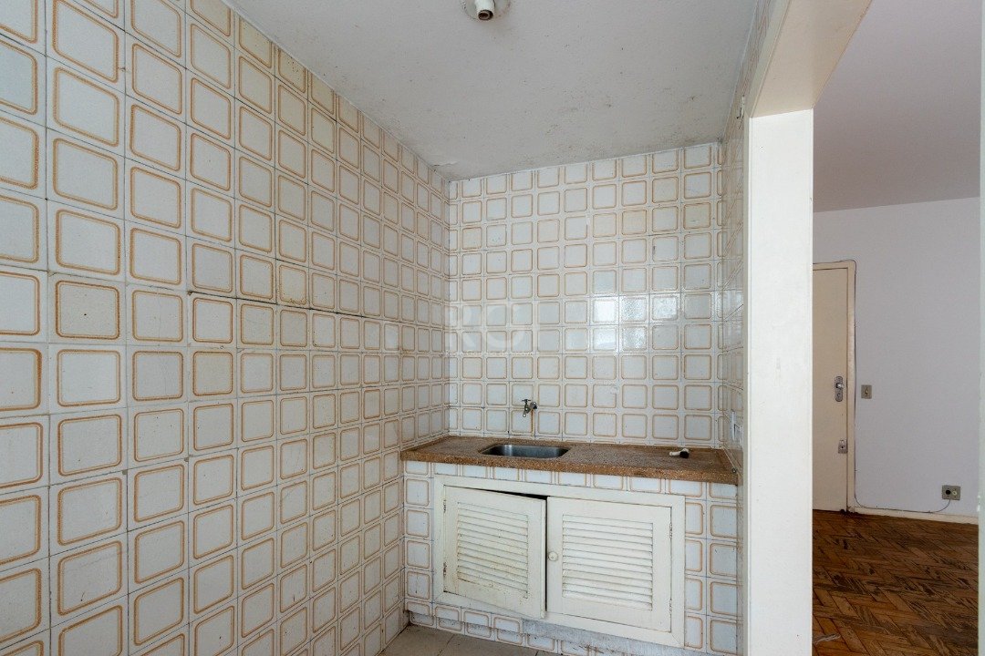 Apartamento à venda com 1 quarto, 28m² - Foto 12