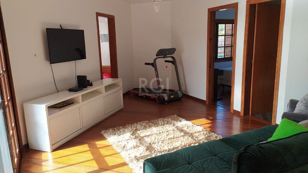 Casa à venda com 4 quartos, 243m² - Foto 12