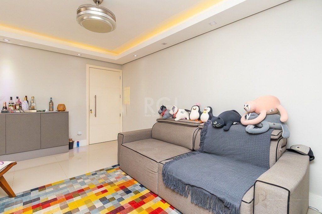 Apartamento à venda com 2 quartos, 69m² - Foto 4