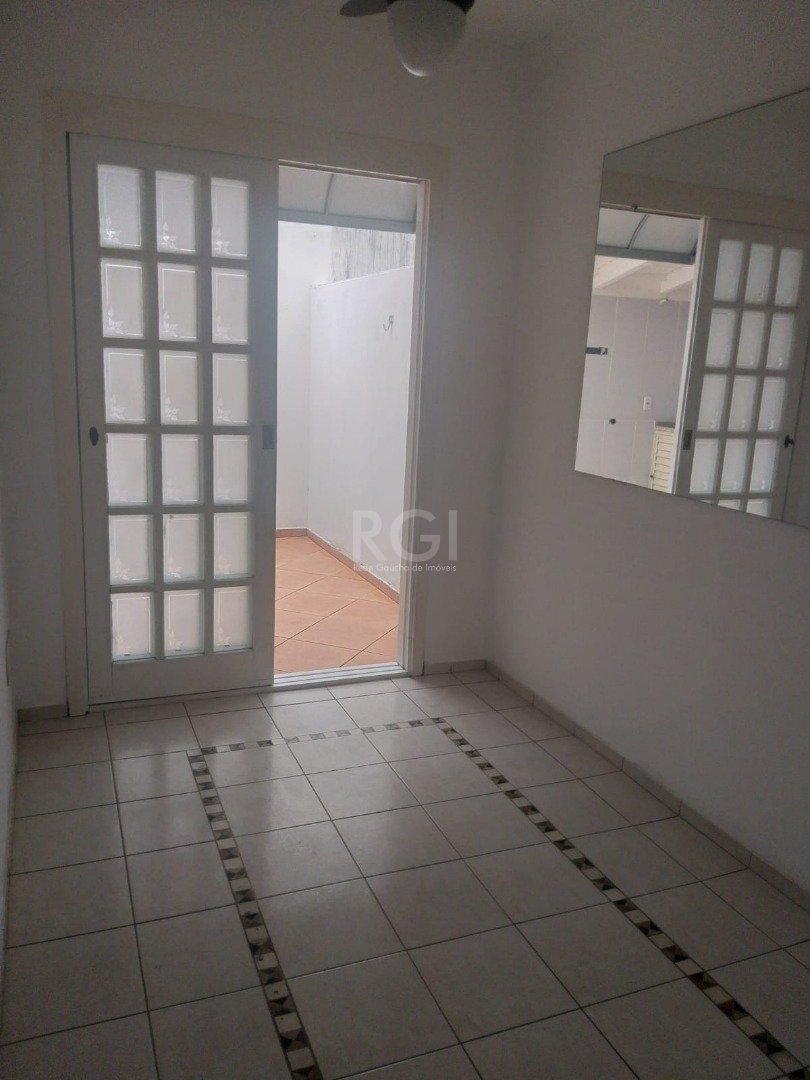 Casa de Condomínio à venda com 2 quartos, 79m² - Foto 10