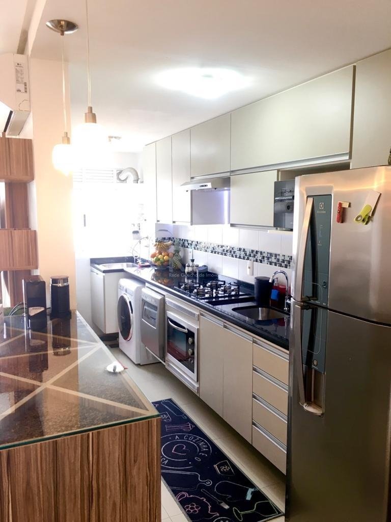 Apartamento à venda com 2 quartos, 63m² - Foto 2