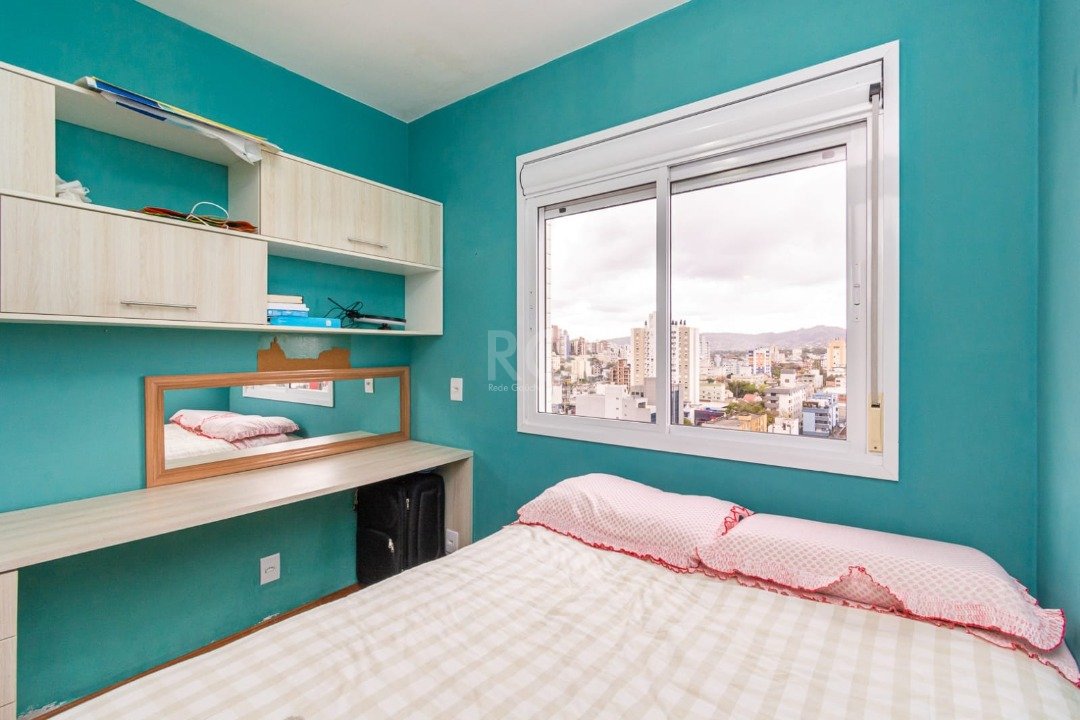 Apartamento à venda com 2 quartos, 70m² - Foto 17