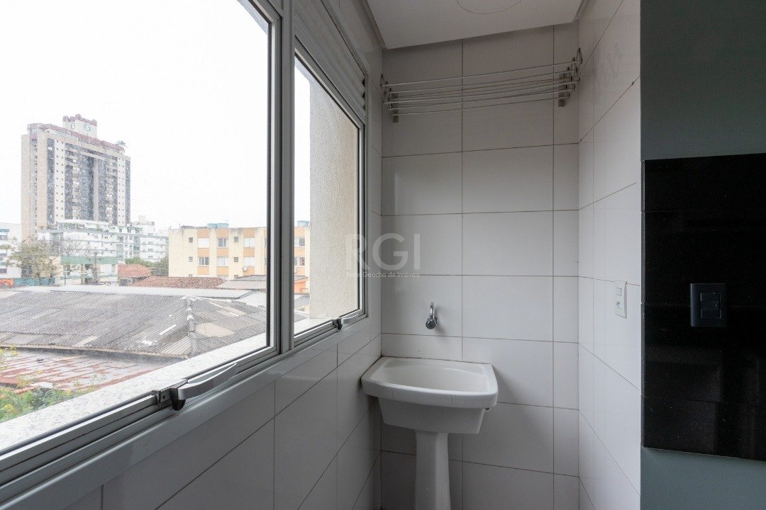 Apartamento à venda com 2 quartos, 61m² - Foto 11