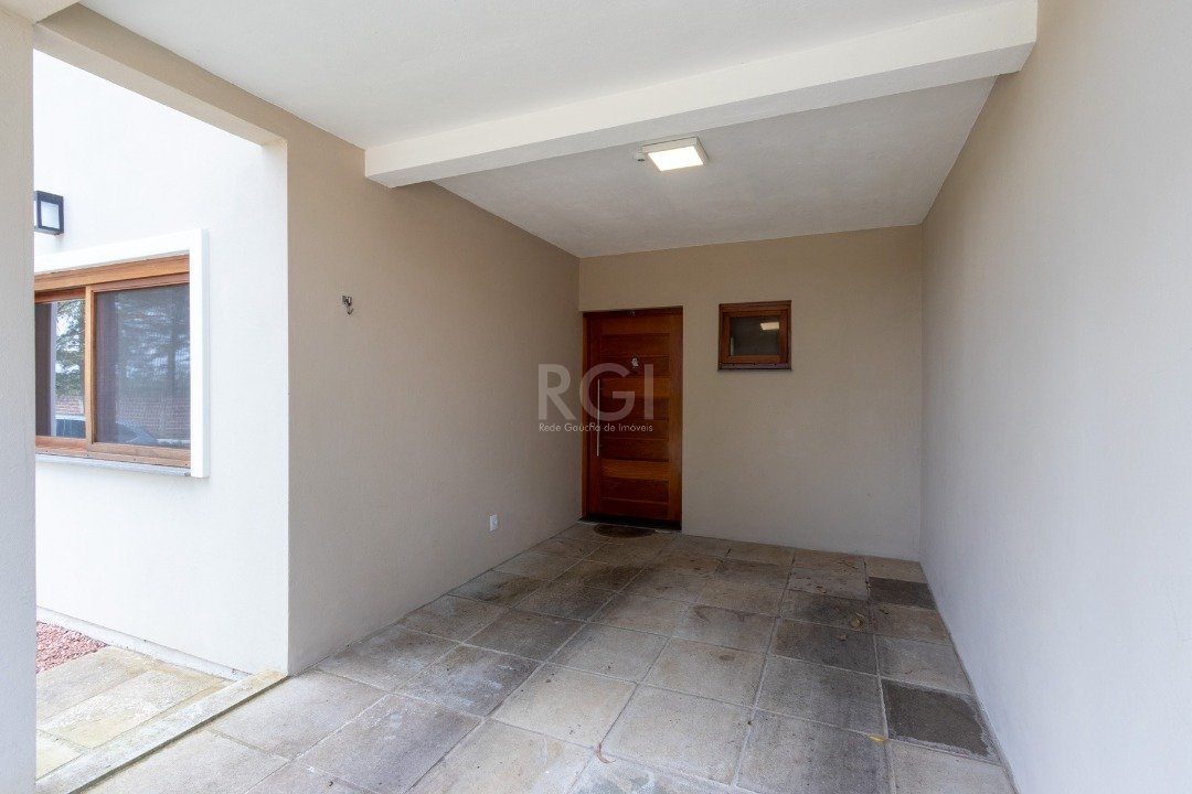 Casa de Condomínio à venda com 3 quartos, 153m² - Foto 2