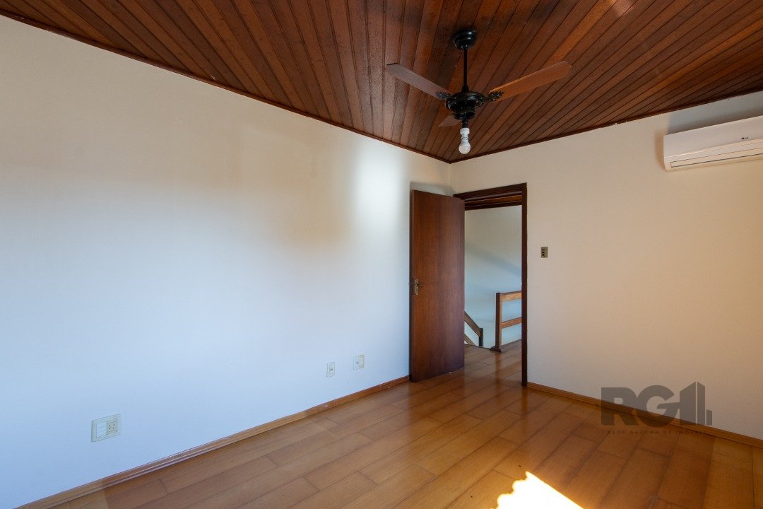 Casa para alugar com 4 quartos, 286m² - Foto 29