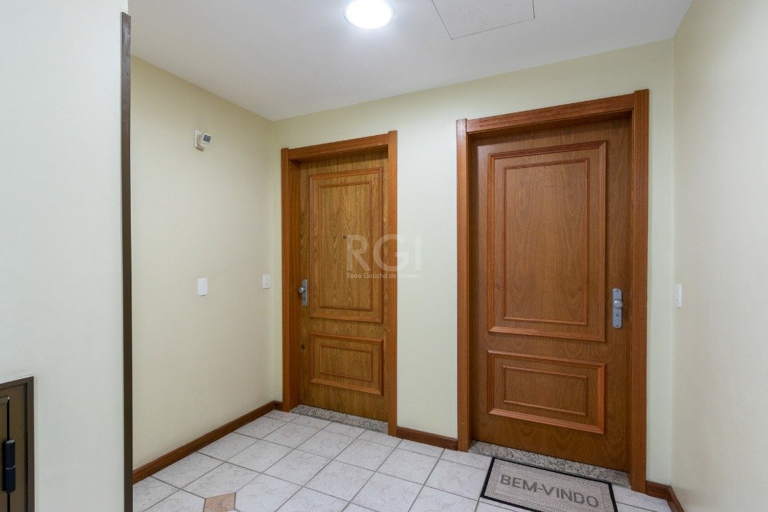 Apartamento à venda com 3 quartos, 90m² - Foto 4