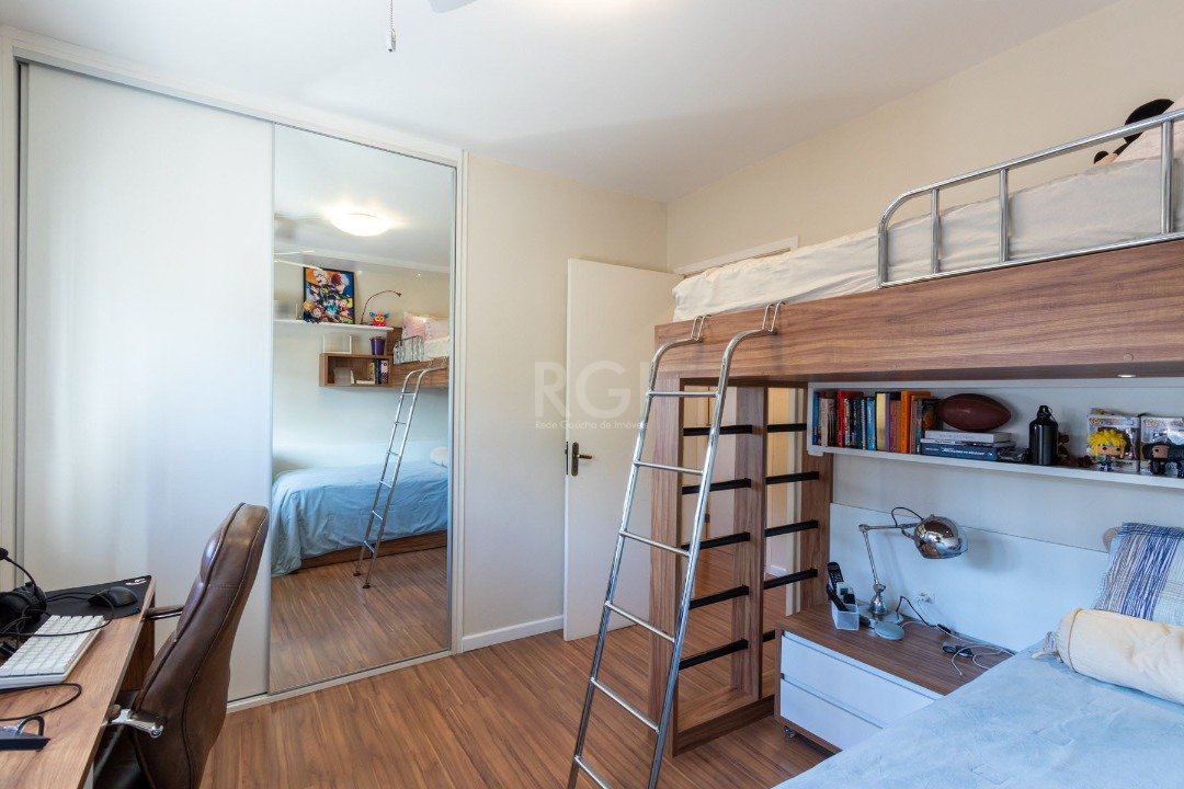 Casa à venda com 3 quartos, 250m² - Foto 33