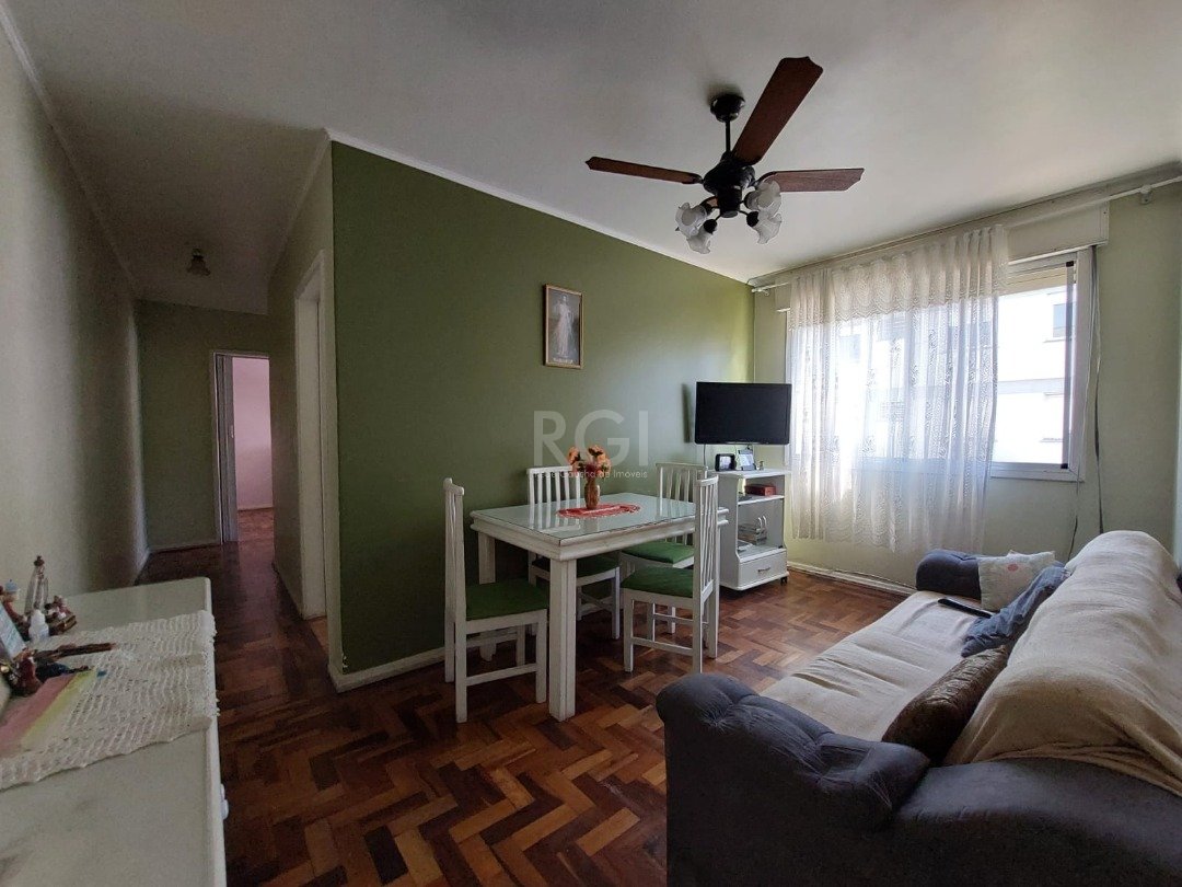 Apartamento à venda com 2 quartos, 57m² - Foto 1