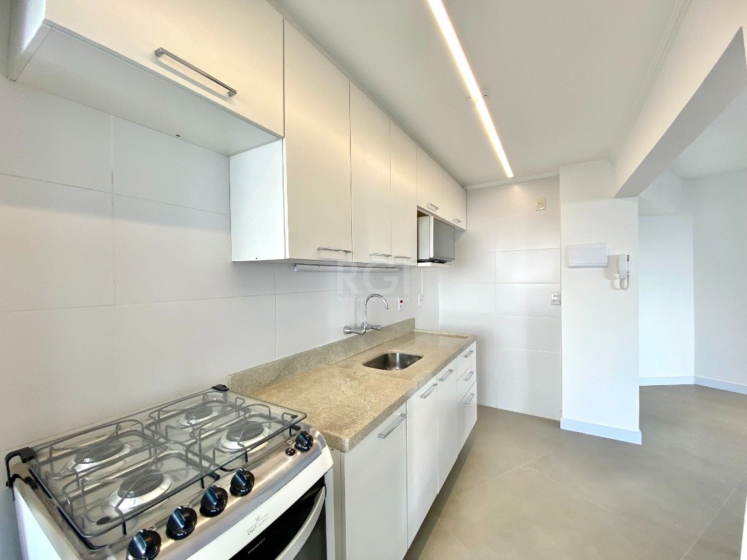 Apartamento à venda com 2 quartos, 64m² - Foto 11