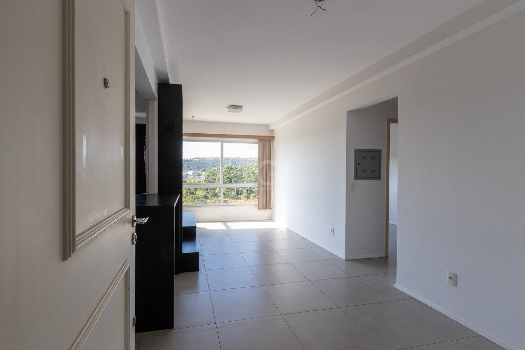 Apartamento à venda com 3 quartos, 71m² - Foto 2