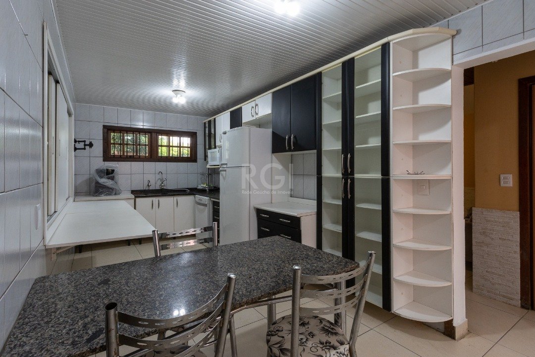 Casa para alugar com 3 quartos, 249m² - Foto 16