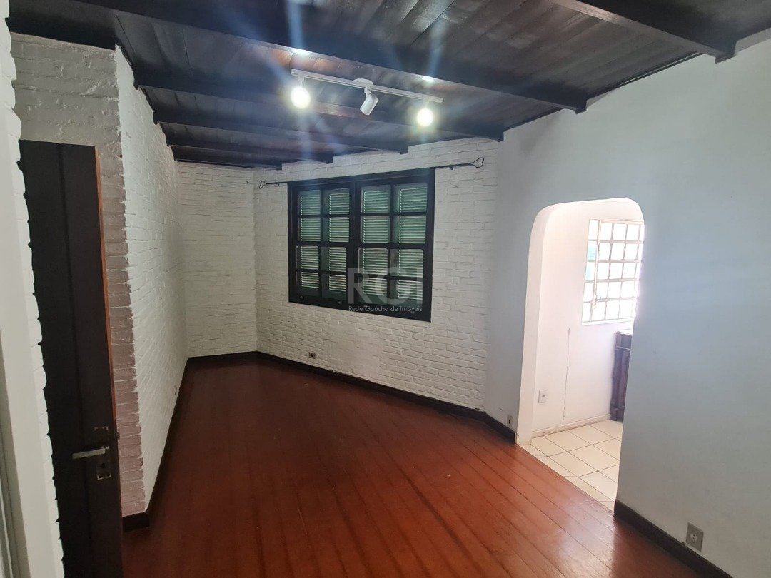 Casa à venda com 5 quartos, 300m² - Foto 39