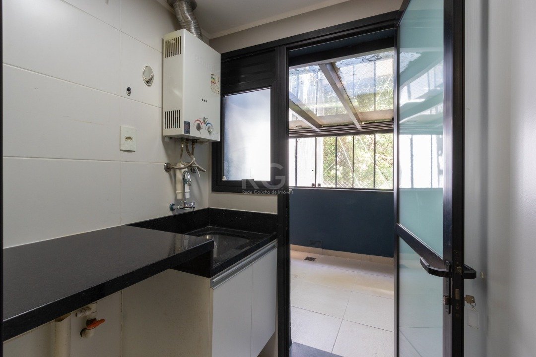 Apartamento à venda com 3 quartos, 96m² - Foto 11