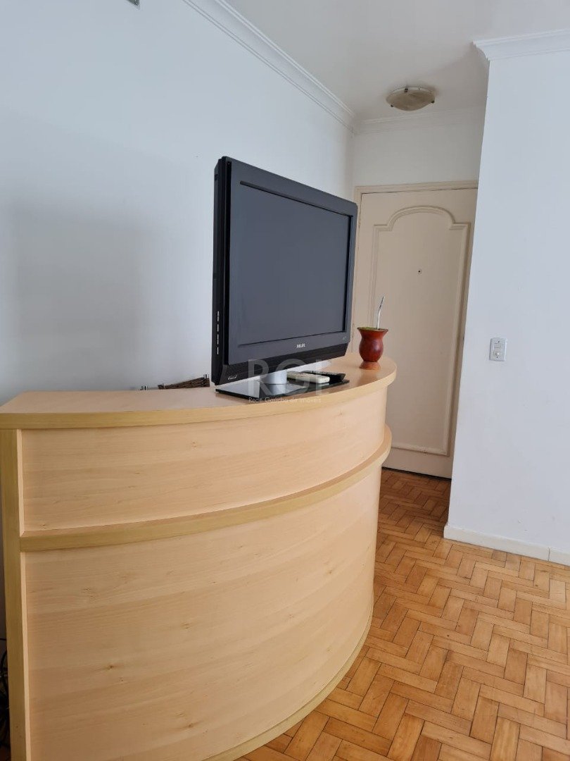 Apartamento à venda com 1 quarto, 40m² - Foto 28