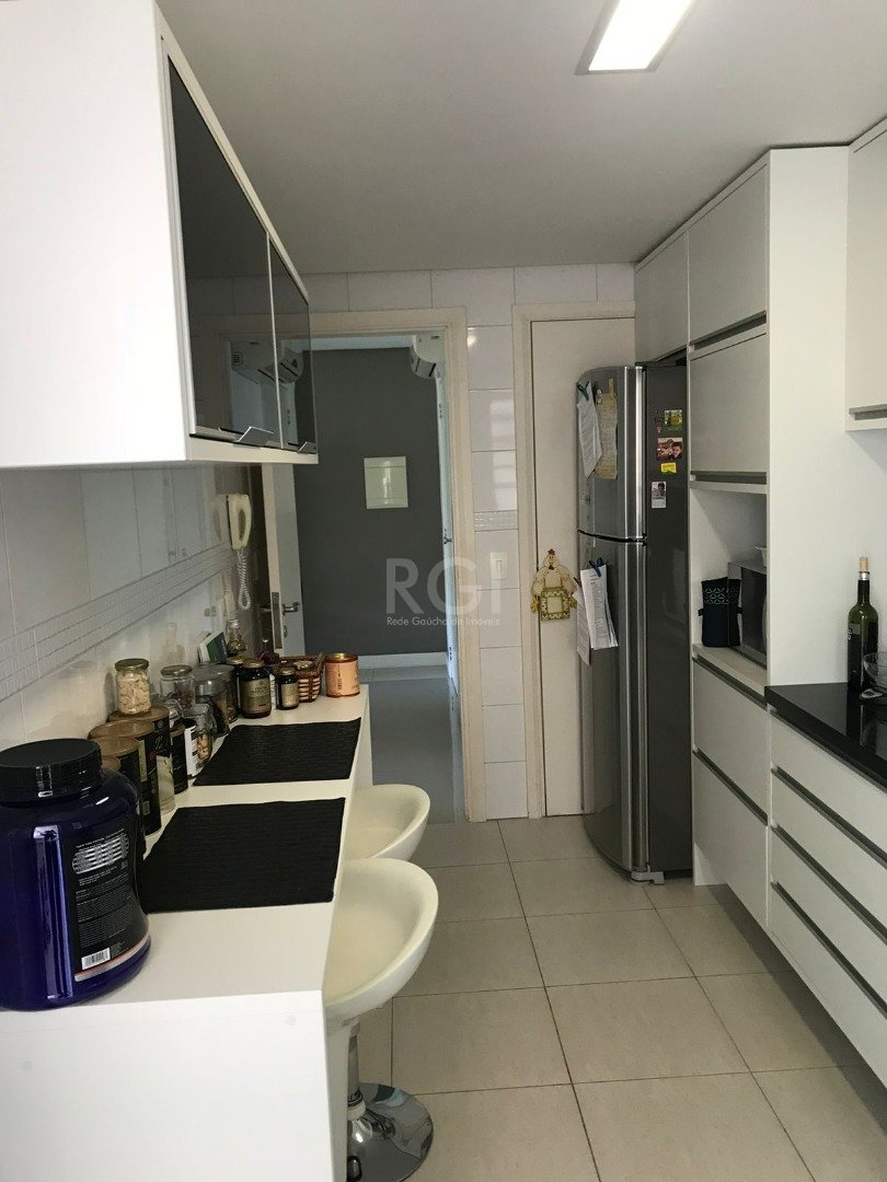 Apartamento à venda com 2 quartos, 82m² - Foto 7