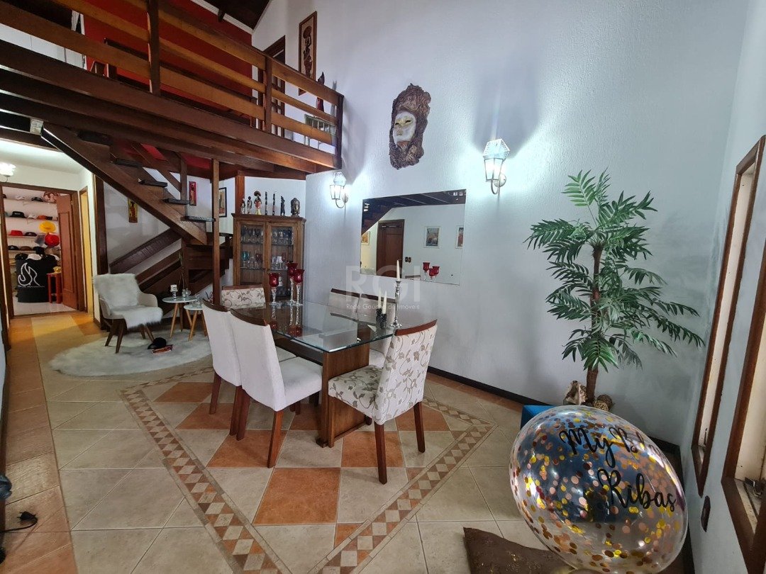 Casa à venda com 3 quartos, 178m² - Foto 5