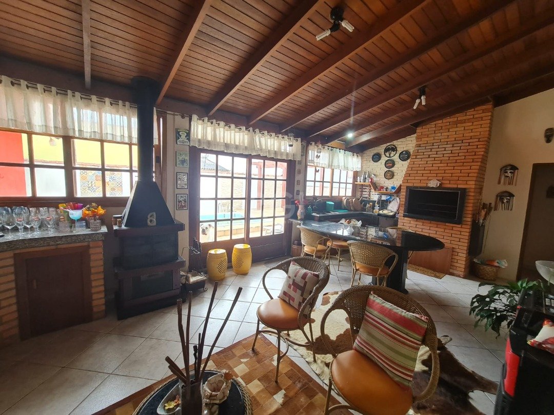 Casa à venda com 3 quartos, 178m² - Foto 27