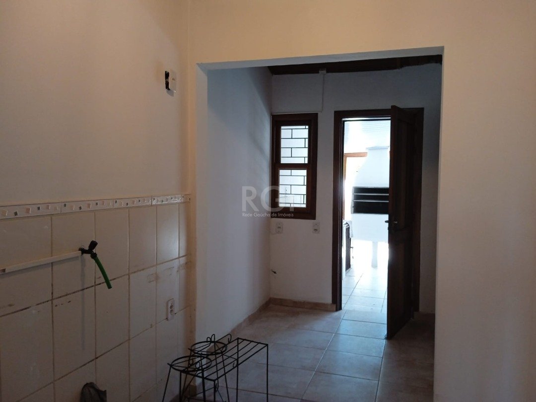 Casa à venda com 2 quartos, 46m² - Foto 25