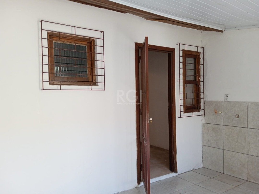 Casa à venda com 2 quartos, 46m² - Foto 28