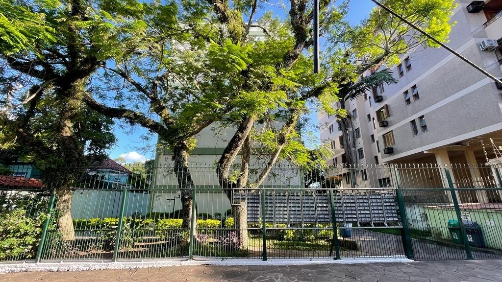 Apartamento com 57m², 2 dormitórios no bairro Tristeza em Porto Alegre para Comprar