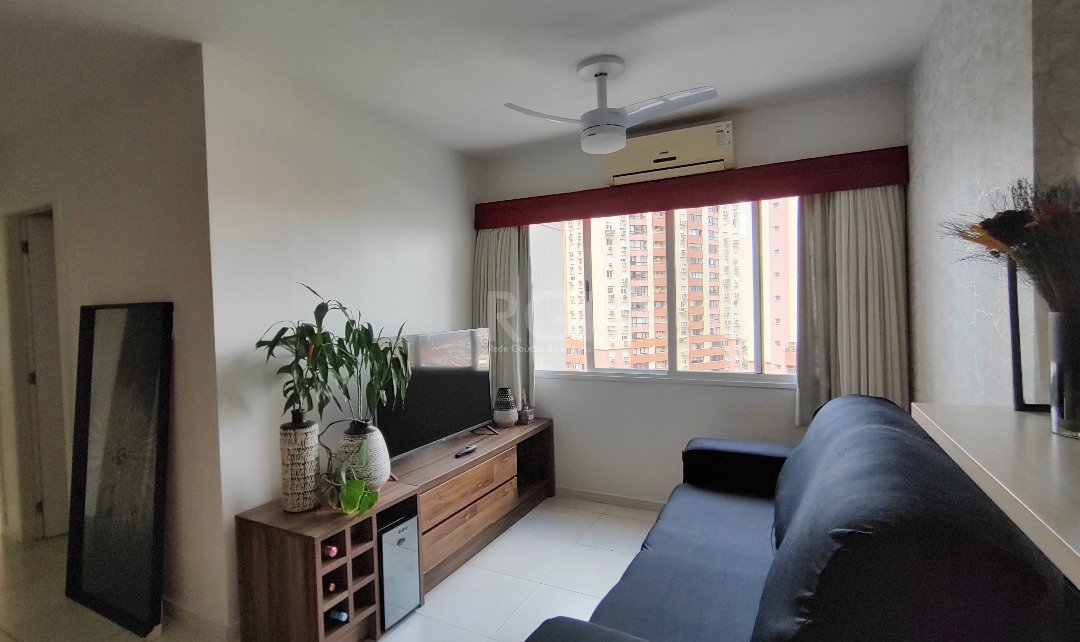 Apartamento à venda com 3 quartos, 65m² - Foto 3