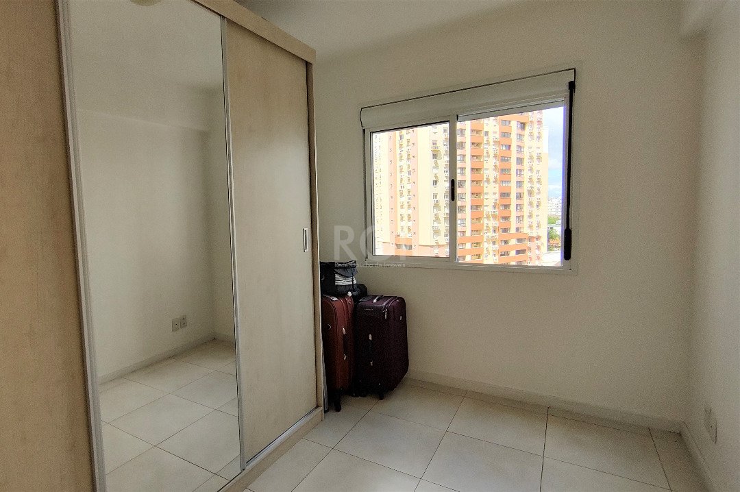 Apartamento à venda com 3 quartos, 65m² - Foto 9