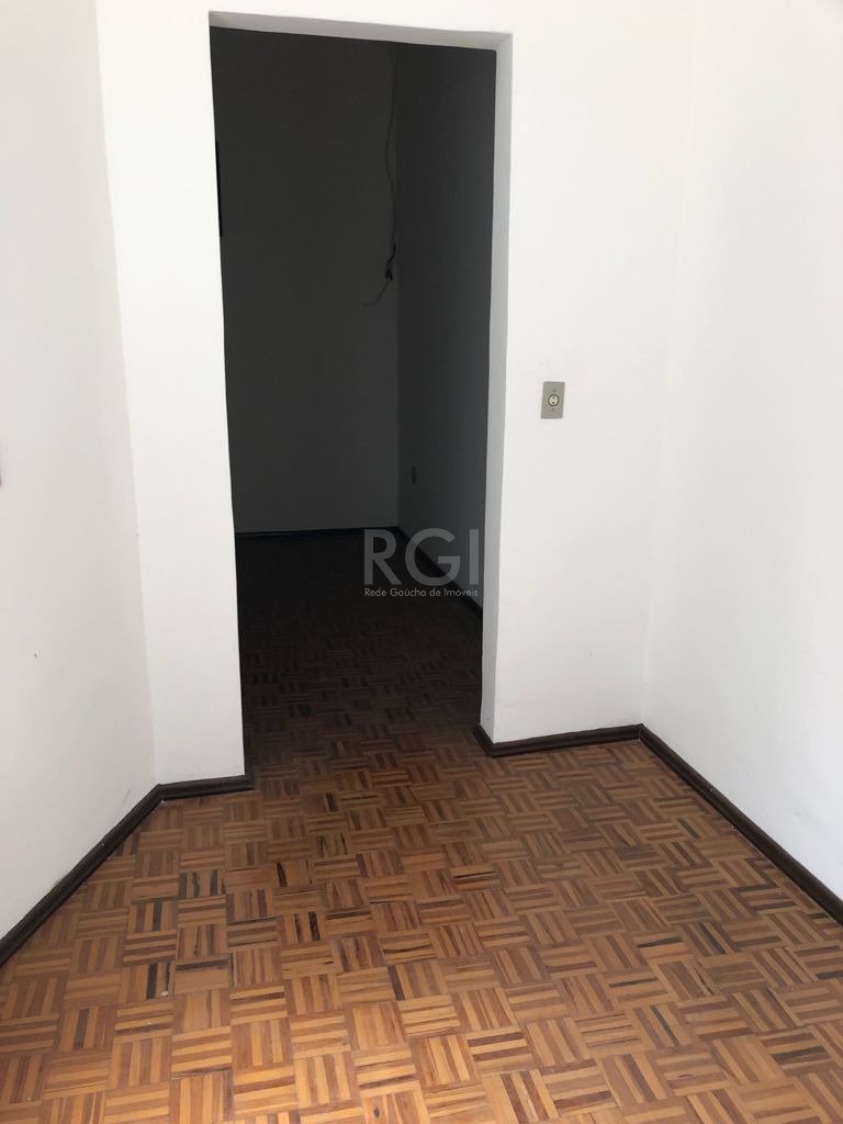 Casa à venda com 4 quartos, 144m² - Foto 12