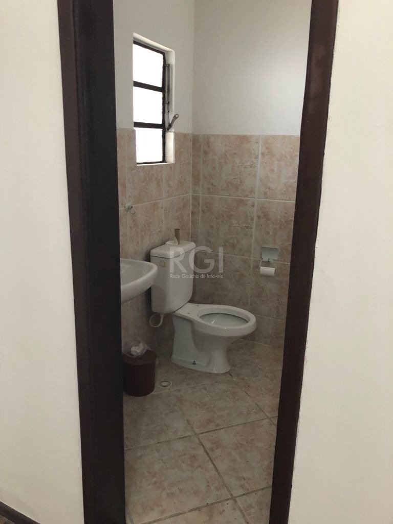 Casa à venda com 4 quartos, 144m² - Foto 15