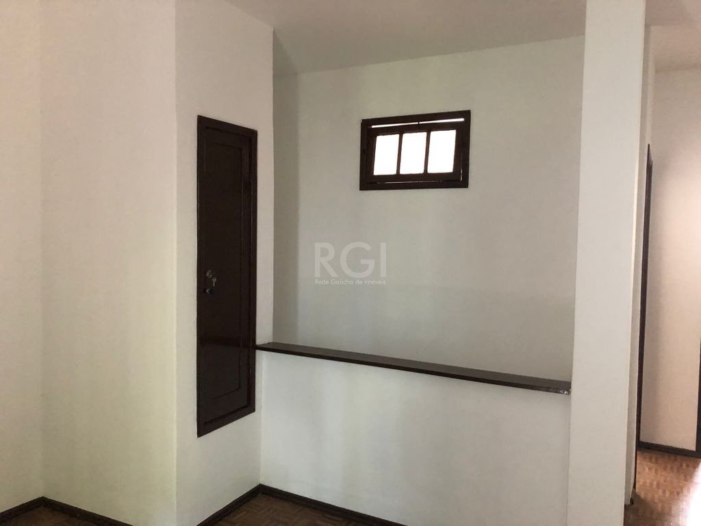 Casa à venda com 4 quartos, 144m² - Foto 29