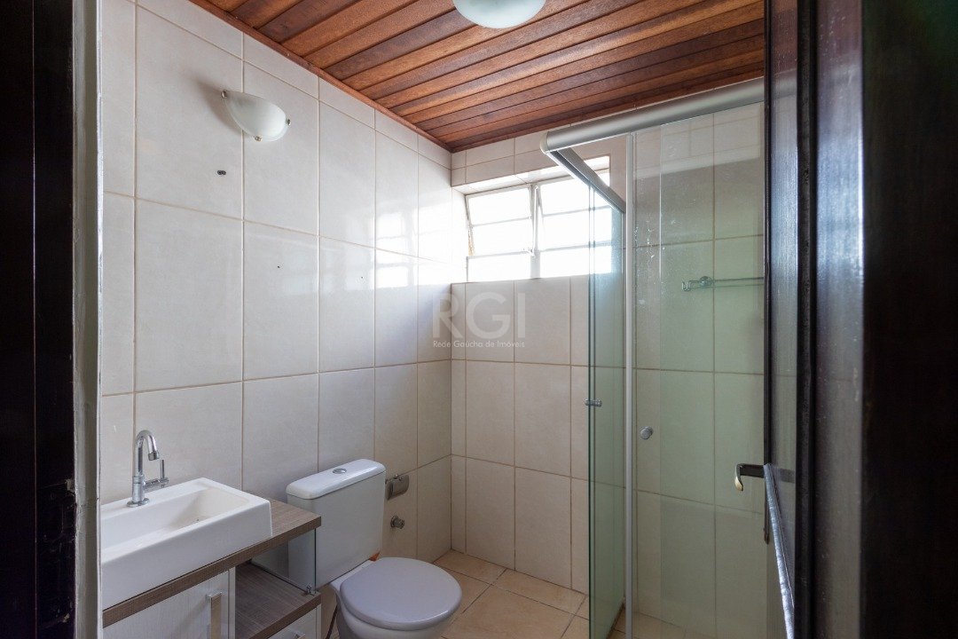 Casa à venda com 2 quartos, 120m² - Foto 13