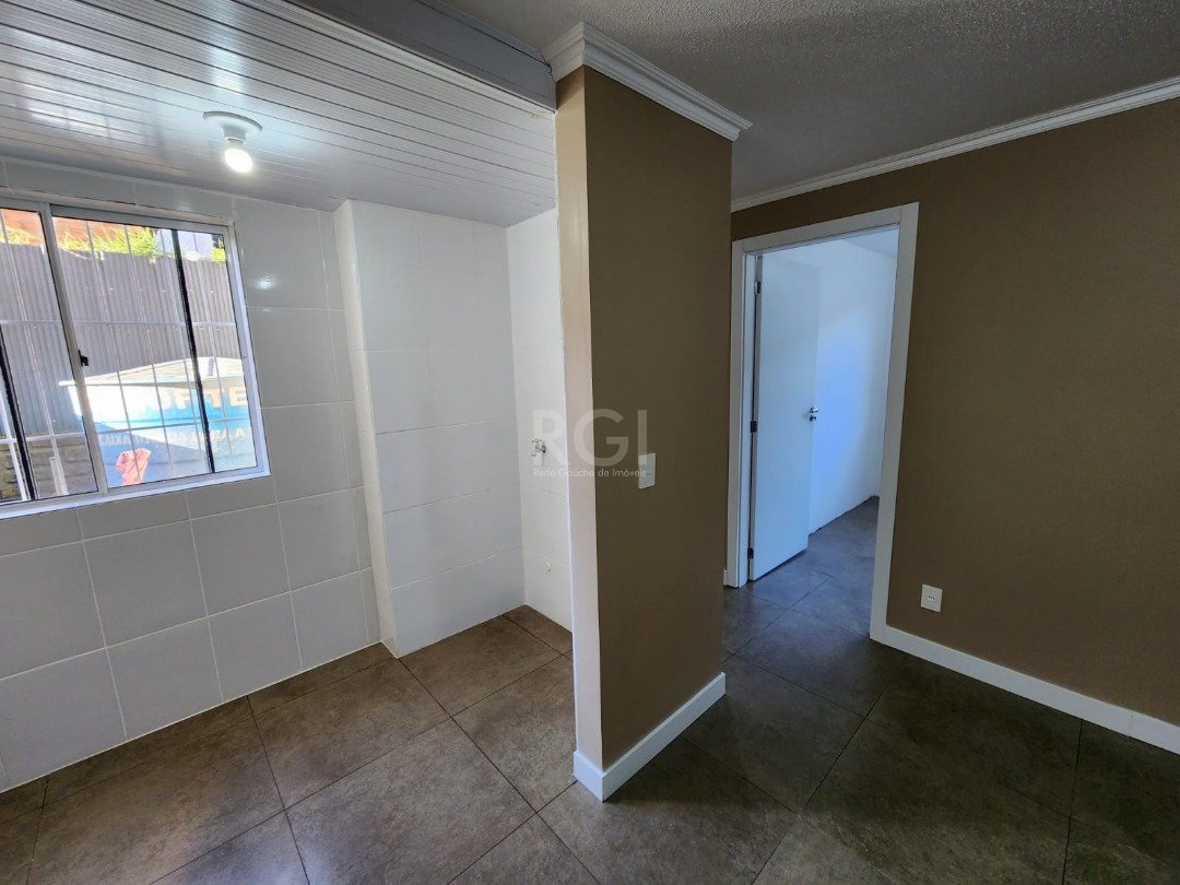 Apartamento à venda com 2 quartos, 43m² - Foto 3