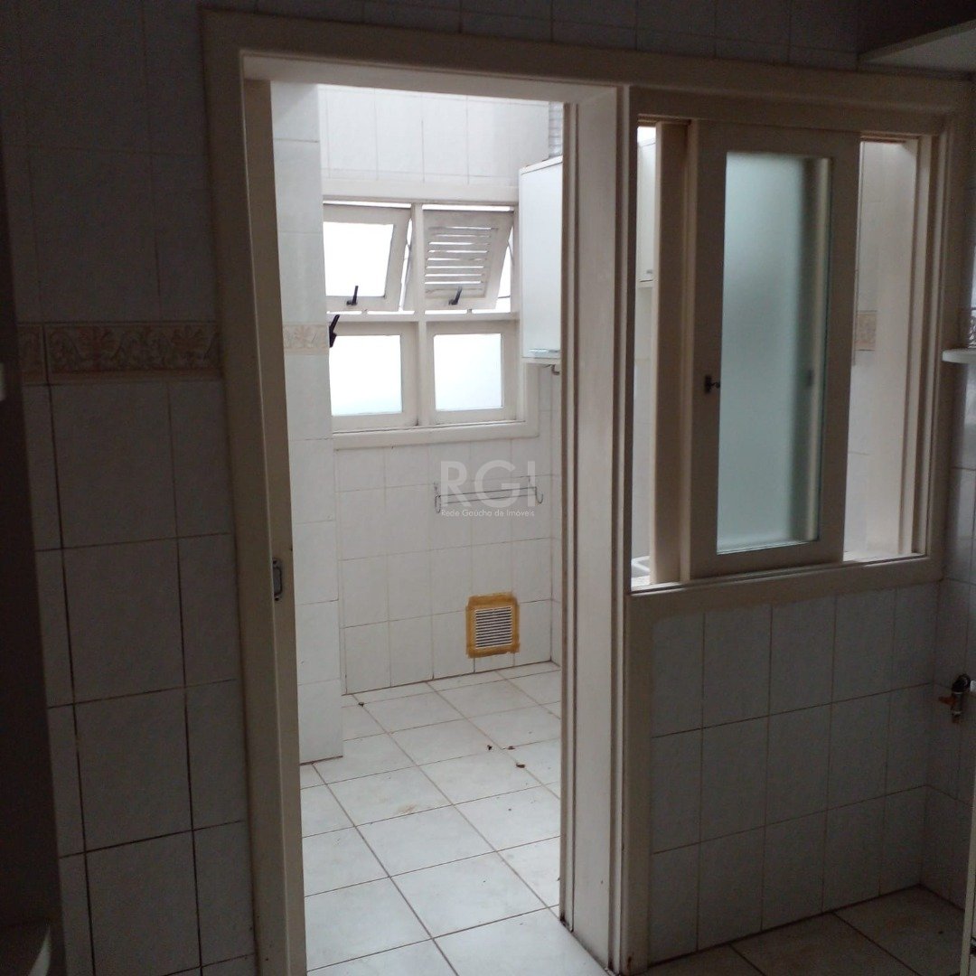 Casa de Condomínio para alugar com 3 quartos, 192m² - Foto 25