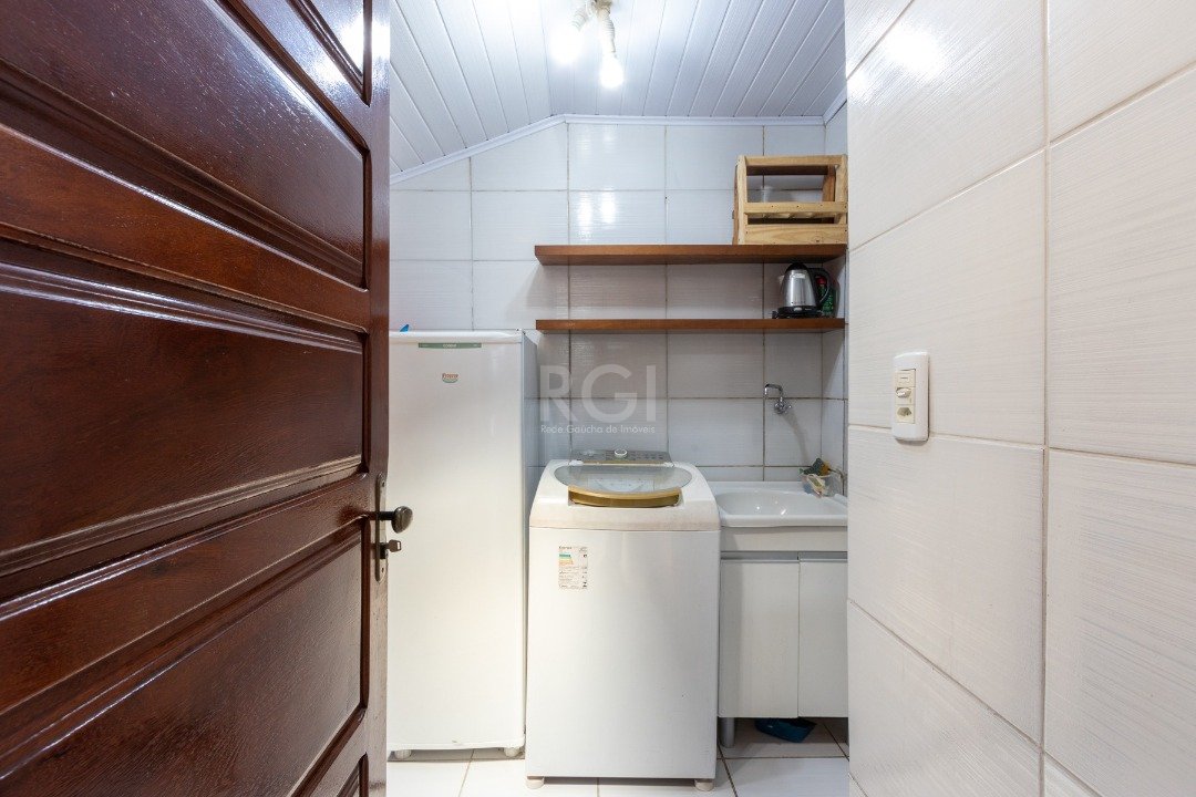 Casa de Condomínio à venda com 3 quartos, 129m² - Foto 29