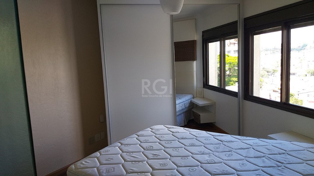 Apartamento à venda com 2 quartos, 95m² - Foto 12