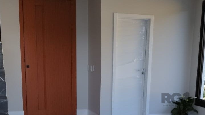 Casa à venda com 3 quartos, 302m² - Foto 12