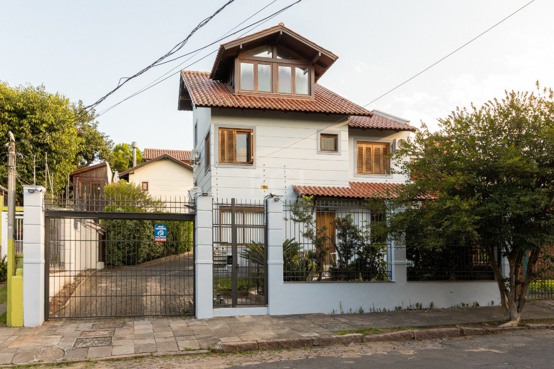 Casas à venda na Avenida Cai em Porto Alegre