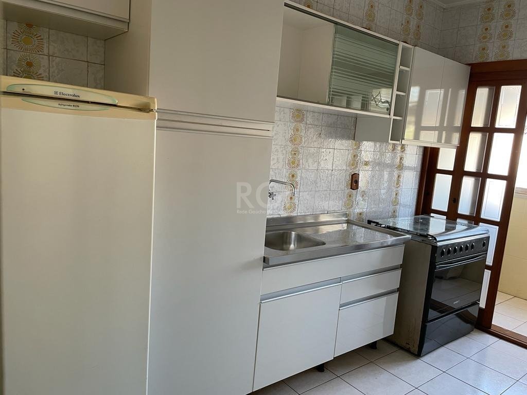 Apartamento com 43m², 1 dormitório no bairro Teresópolis em Porto Alegre para Comprar