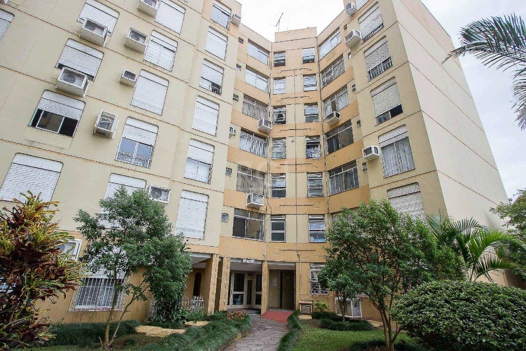 Apartamento com 38m², 1 dormitório, 1 vaga no bairro Tristeza em Porto Alegre para Comprar