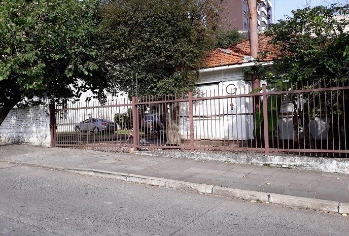 Terreno com 378m² no bairro São João em Porto Alegre para Comprar