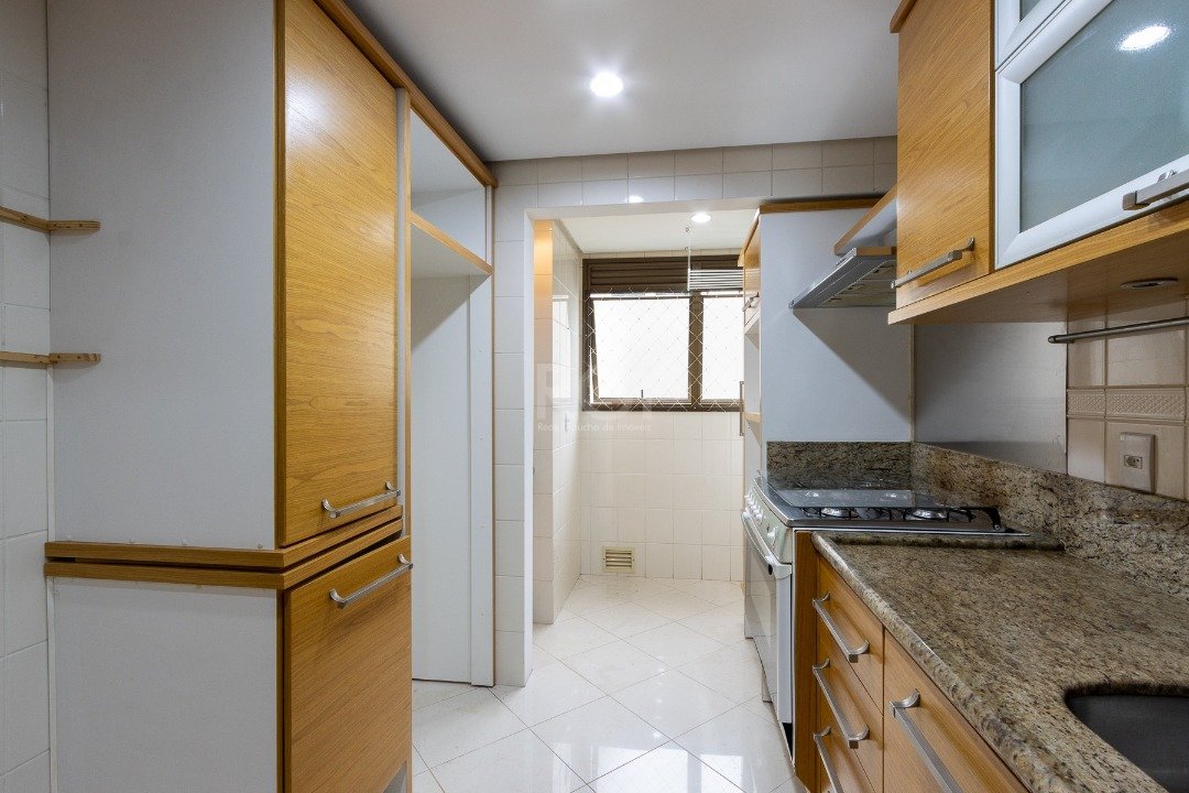 Apartamento para alugar com 3 quartos, 111m² - Foto 5