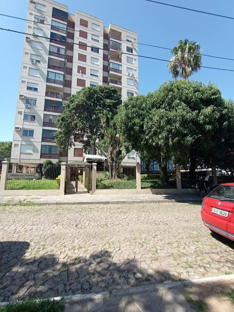 Apartamento com 61m², 2 dormitórios no bairro Glória em Porto Alegre para Comprar