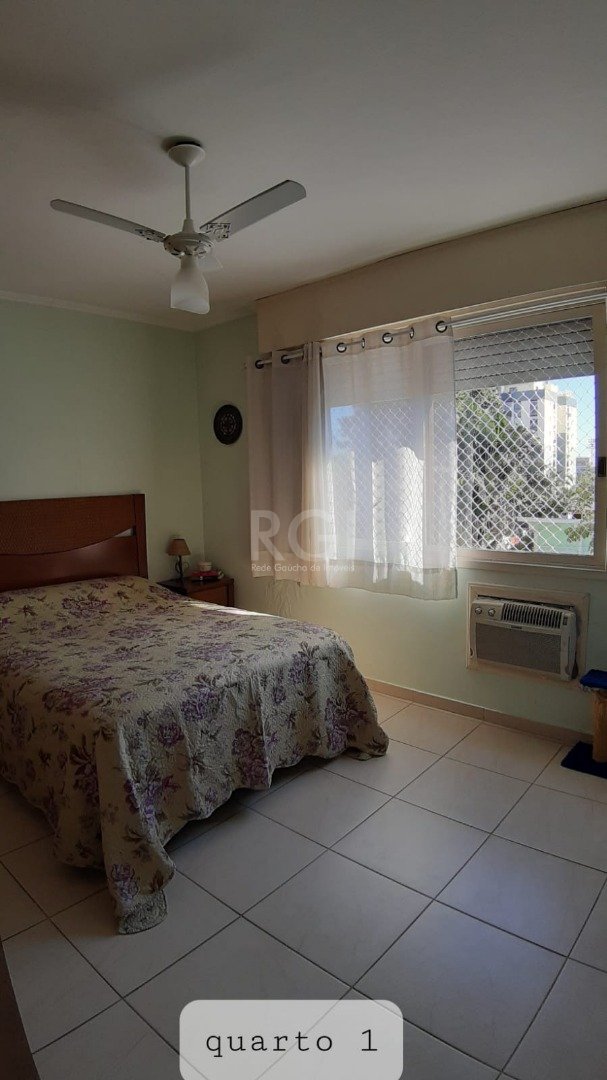 Apartamento com 90m², 2 dormitórios, 1 suíte, 1 vaga no bairro Cristal em Porto Alegre para Comprar