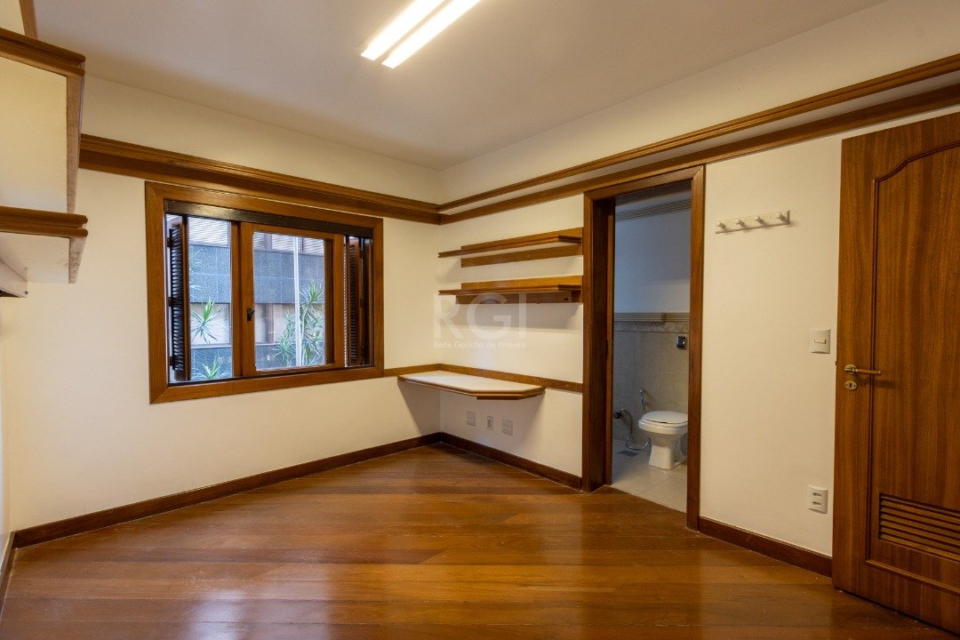 Apartamento para alugar com 4 quartos, 300m² - Foto 35