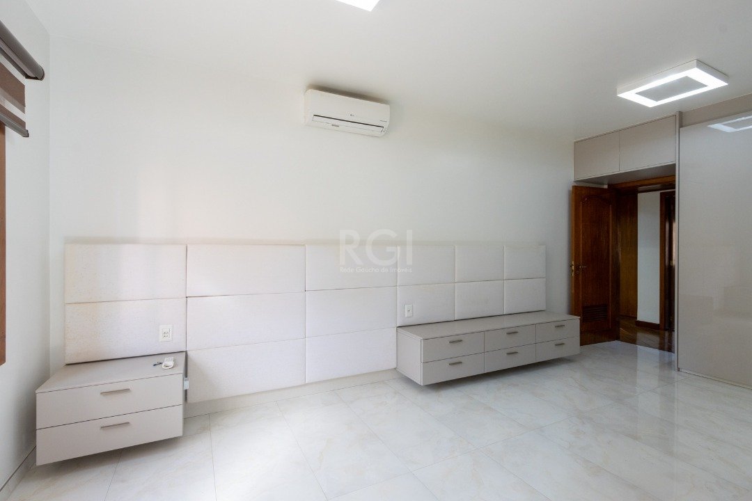 Apartamento para alugar com 4 quartos, 300m² - Foto 45