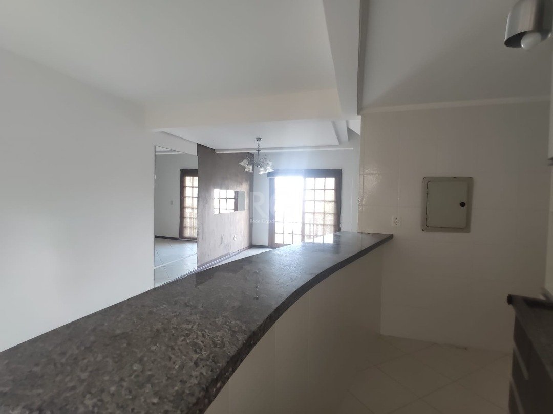 Sobrado para alugar com 3 quartos, 203m² - Foto 9