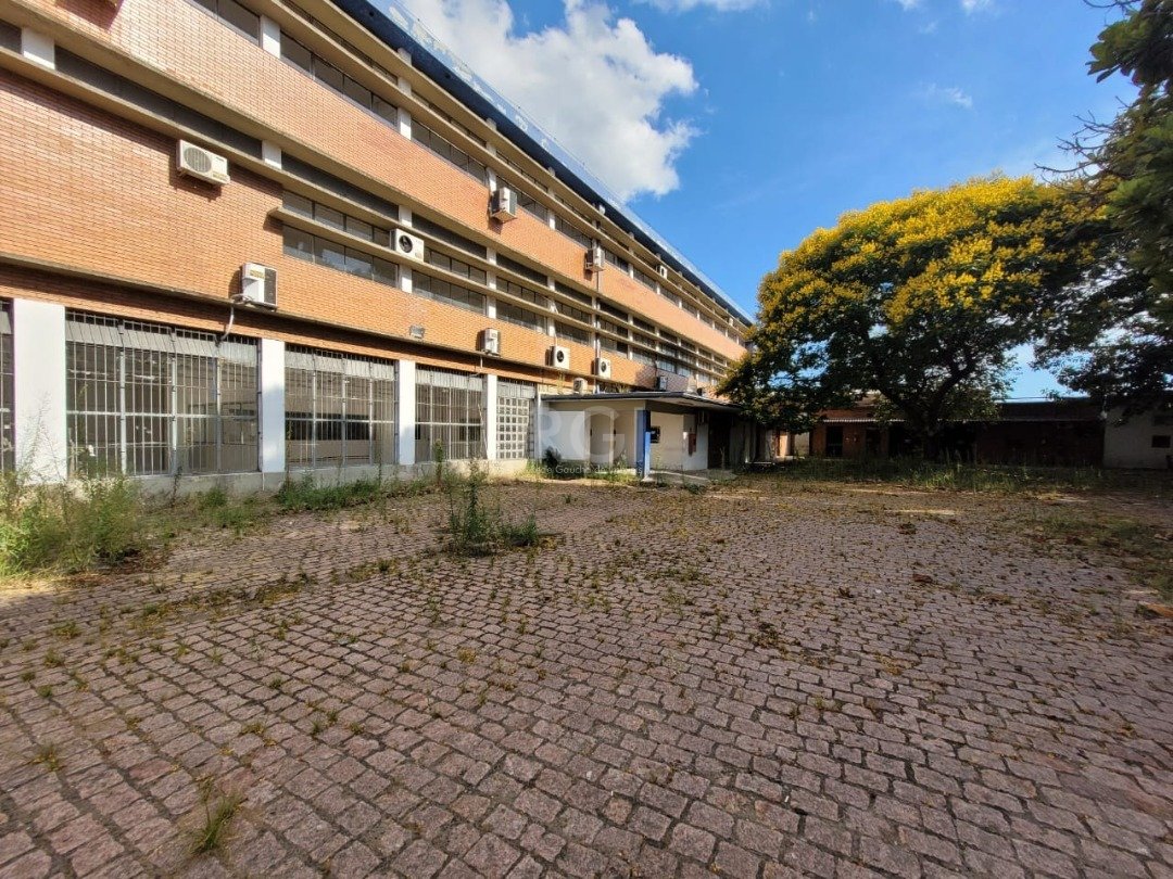 Prédio Inteiro para alugar, 3701m² - Foto 1