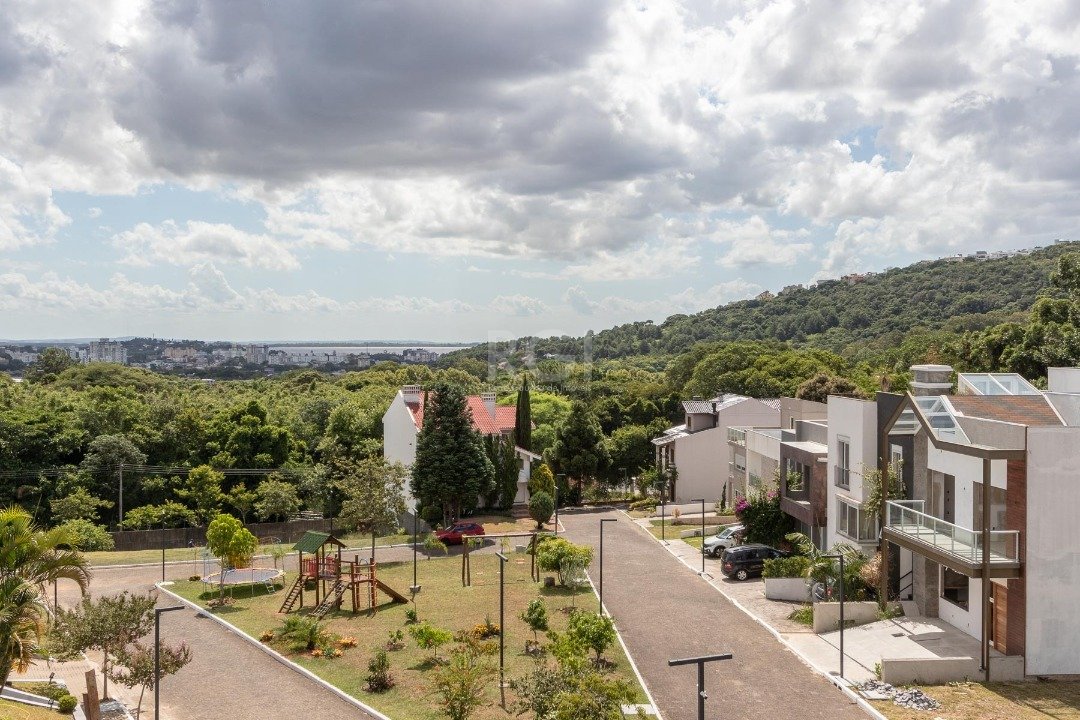 Casa de Condomínio para alugar com 3 quartos, 220m² - Foto 31