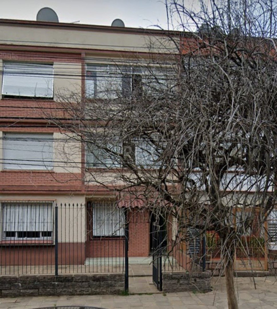 Apartamento com 61m², 2 dormitórios no bairro Menino Deus em Porto Alegre para Comprar